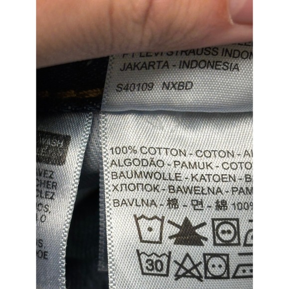 Levi Strauss 550 Jeans Mens 31x36 Blue Relaxed Fit Denim Pants - Picture 5 of 15